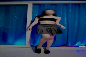 这里的都是最新的视频 别上当哦  背景图片