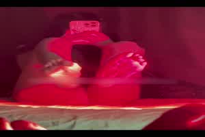 镜前裸拍  背景图片