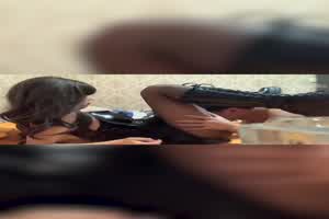 【小编推荐】 第二弹！艺术学院高颜美女出租房被四眼男友各种玩肏喷水，已经被调教成反差母狗  背景图片