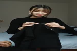 91《小杰撩妹》涉世未深的00后妹子，可爱温柔任人摆布  背景图片