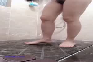 国产三上悠亚洗澡视讯  背景图片