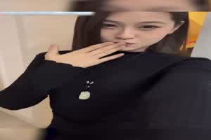 精彩一晚熟女办年轻小妹泄密  背景图片