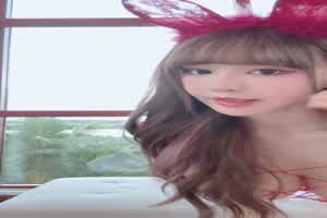 写真秀人巨乳网红『朱可儿』红色绑带黑丝魅惑  背景图片