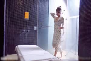 辛尤里 诱惑精油推拿  背景图片