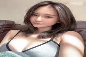 恭请陈大小姐的蜜桃屁股  背景图片