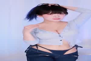 afreecaTV 蓝色韩国小姐姐穿着牛仔裤跳舞好骚  背景图片