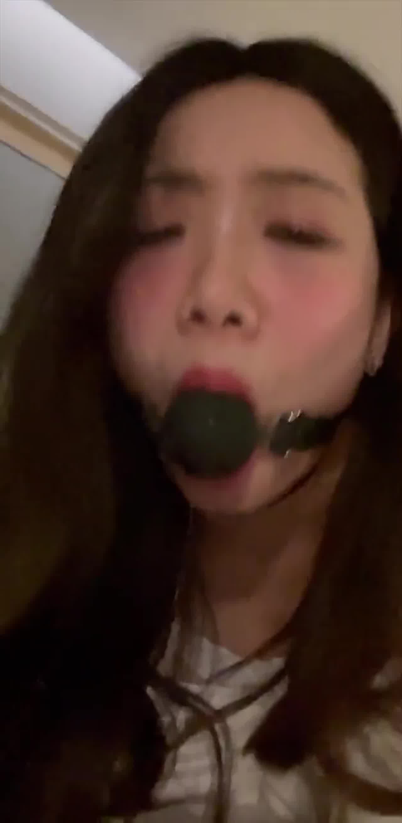  调教女友一起玩刺激sm 的剧照7