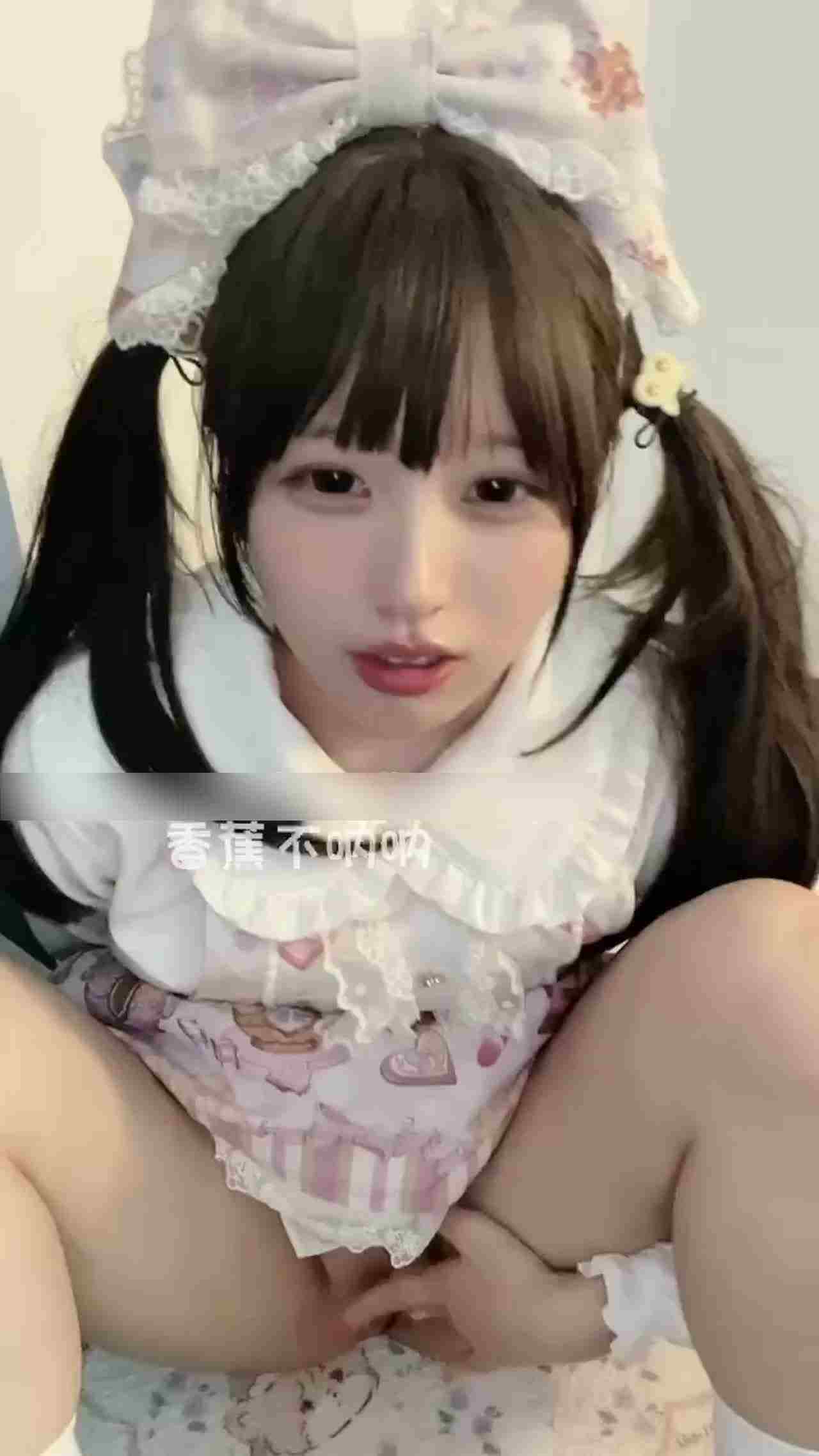  双马尾可爱洛丽塔女孩 的剧照9