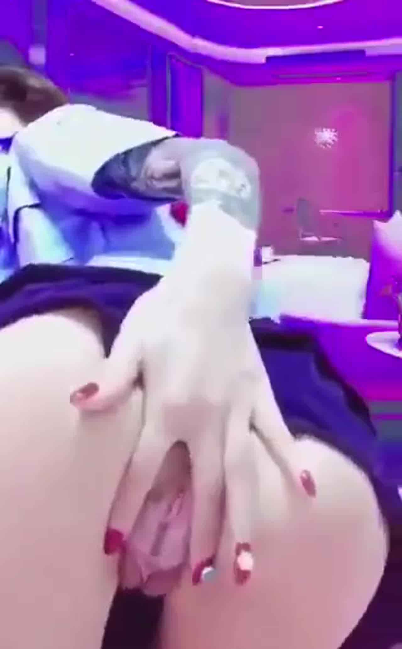  如果有这样的女警 我愿意犯罪 的剧照8