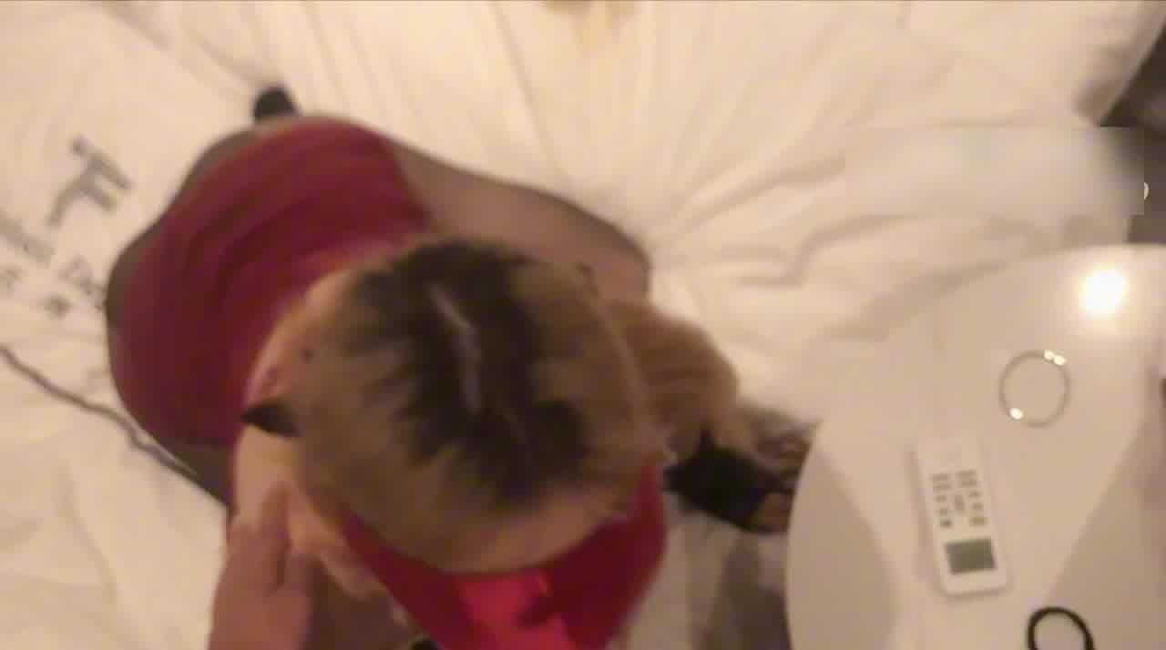  骚货母狗口活一绝 的剧照9