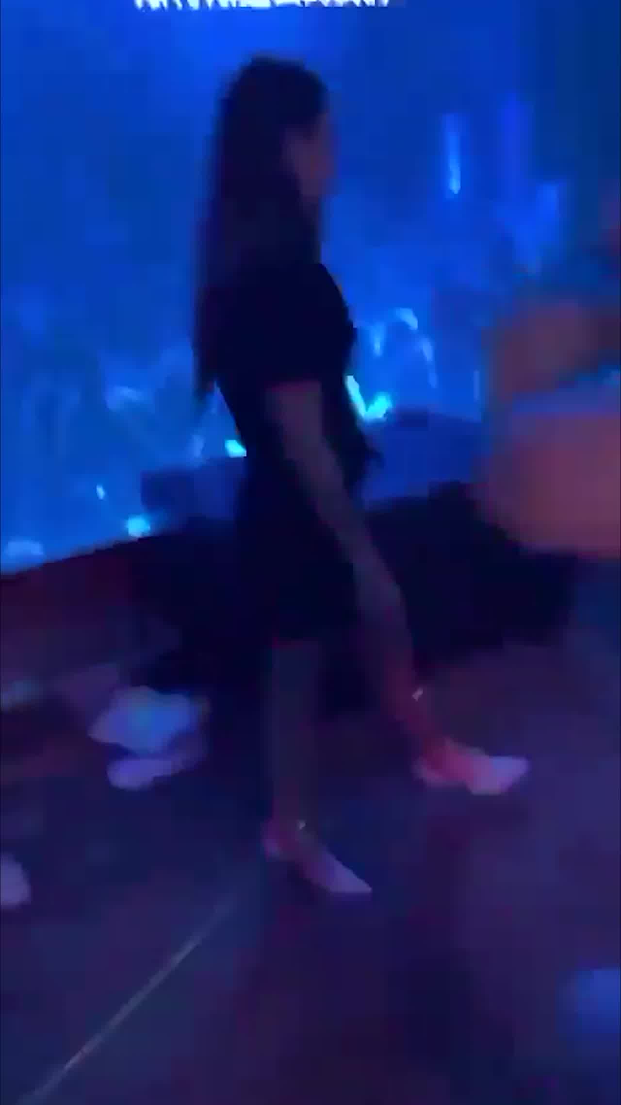  这什么夜店！？我也要去阿! 的剧照2