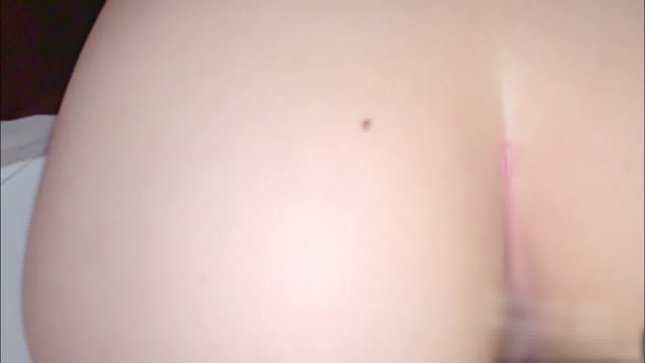  推特大神jk_0571早上出游晚上啪啪白晰嫩穴尽情后入 的剧照9