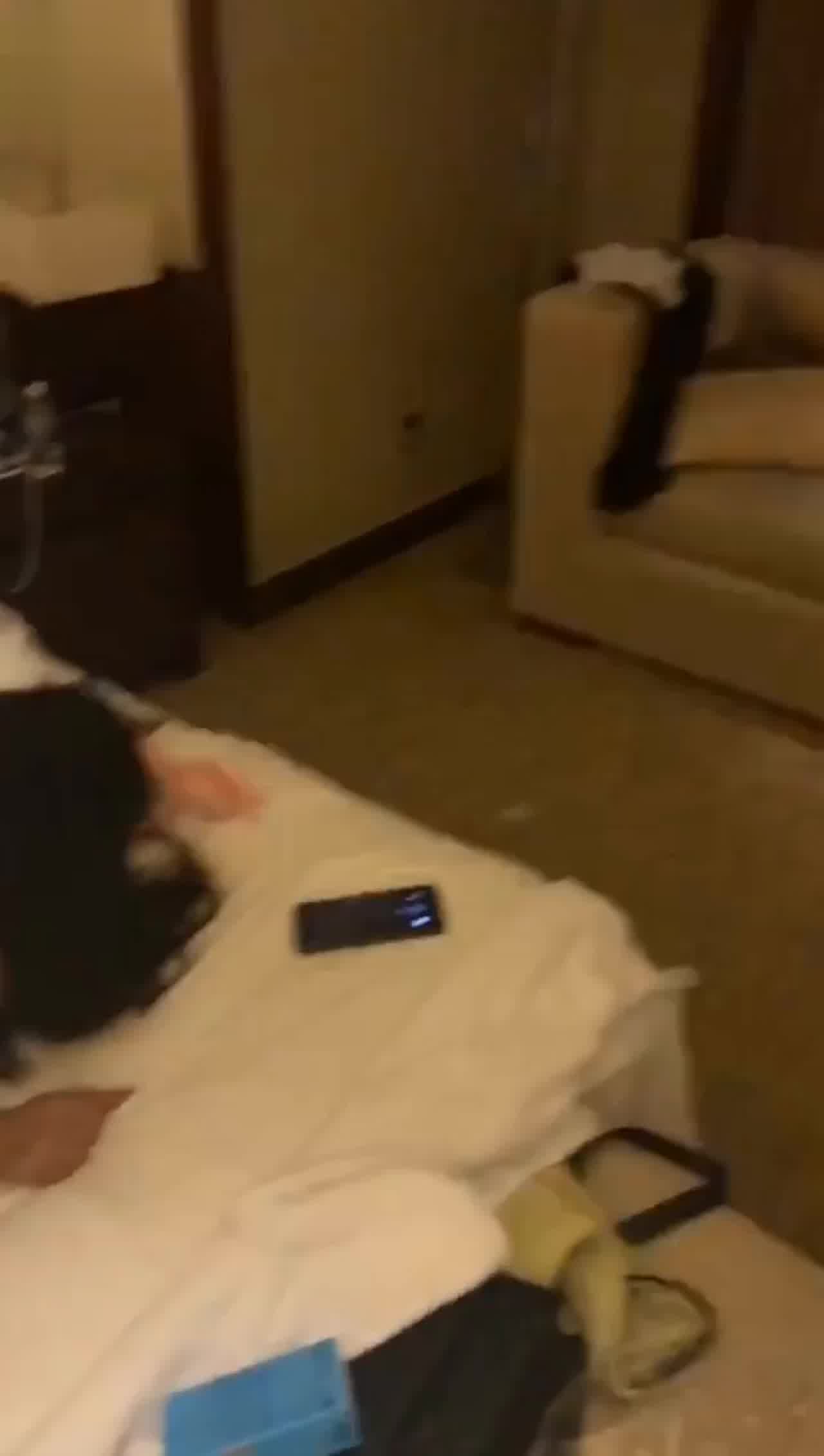  后入满背纹身的骚货，使劲操他 的剧照4