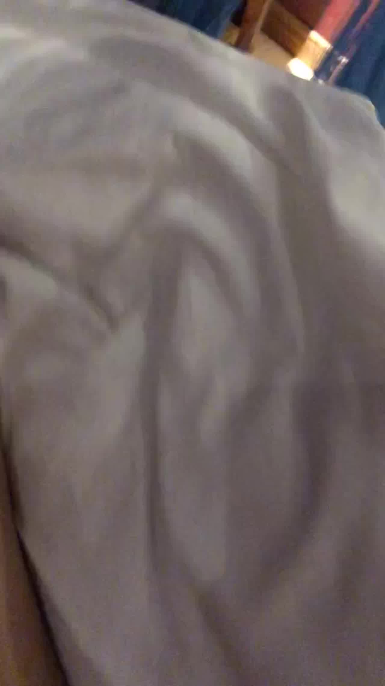  酒店爆操清纯大学妹 的剧照2