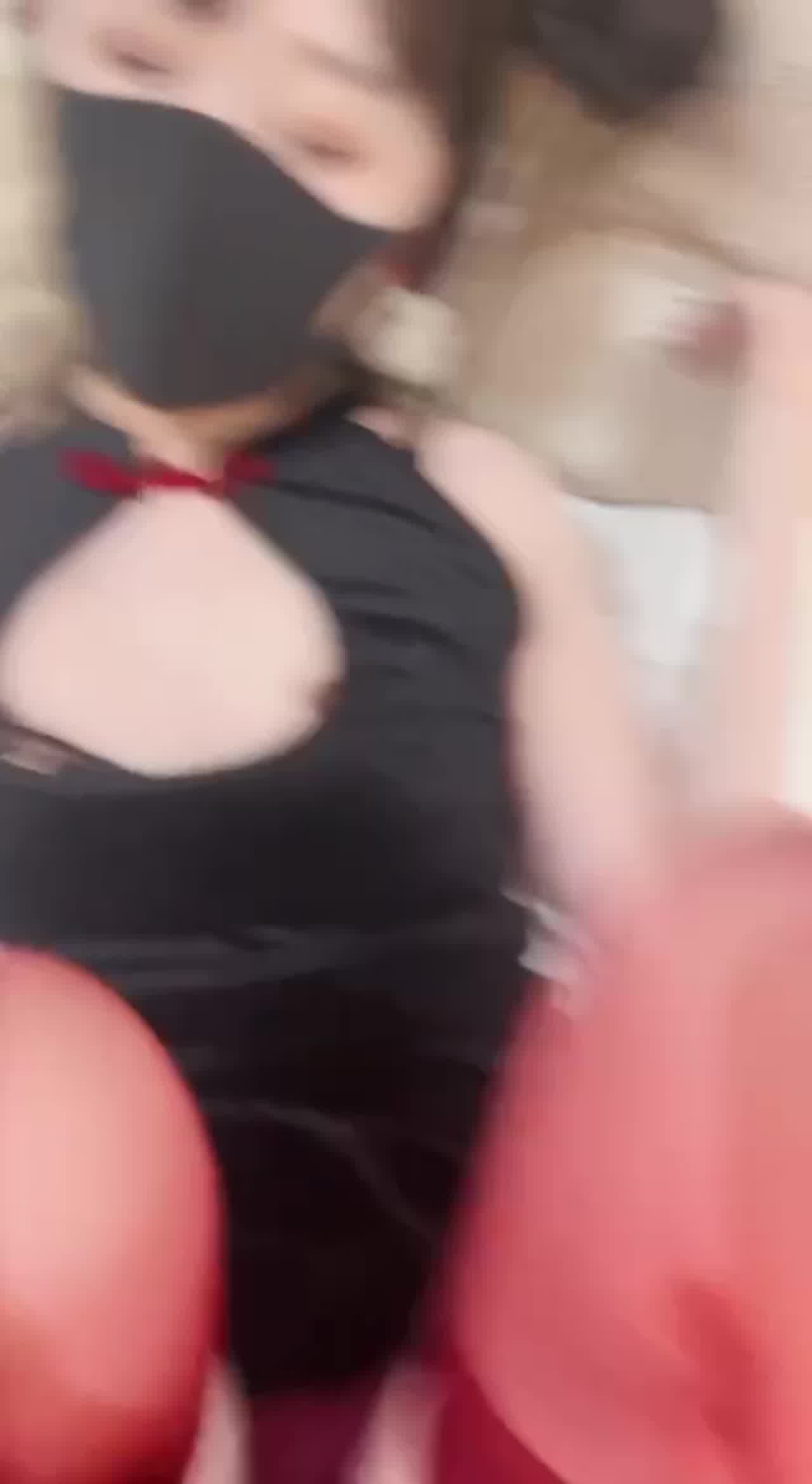  过年喜气就是要和红丝袜大美女性结合 的剧照10