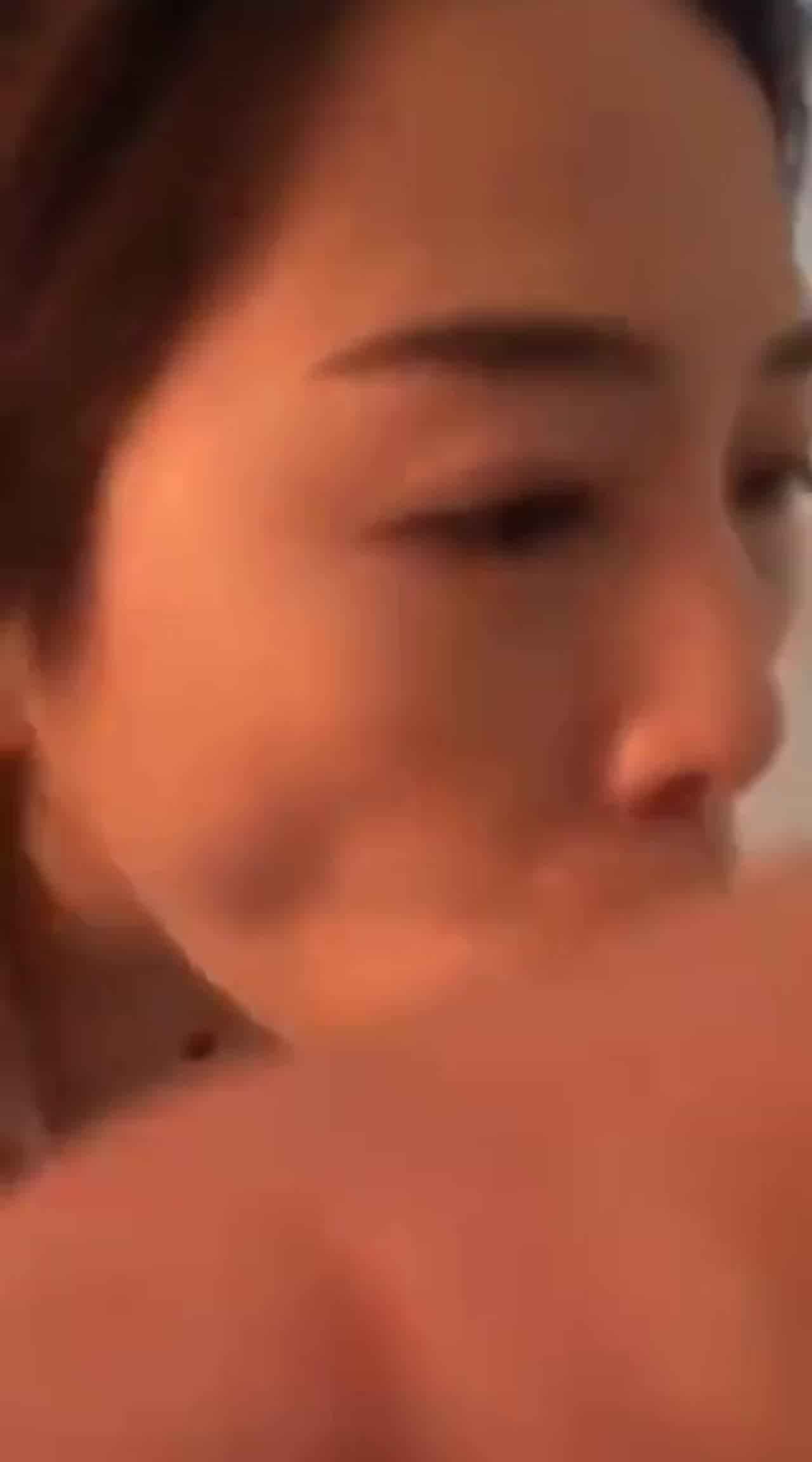  幼儿园女老师放学后帮我吹 的剧照6