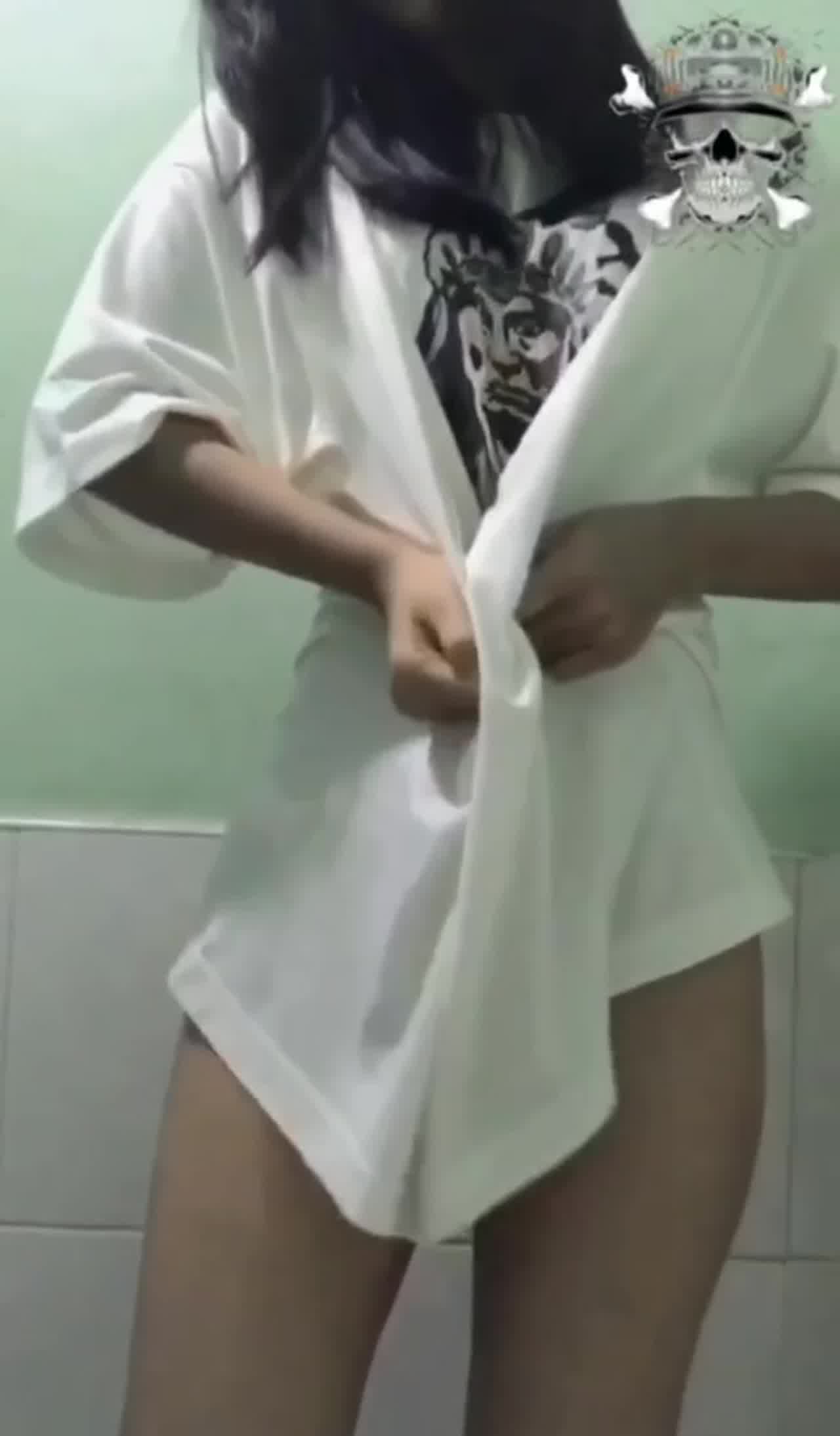  越南清纯学生 的剧照10