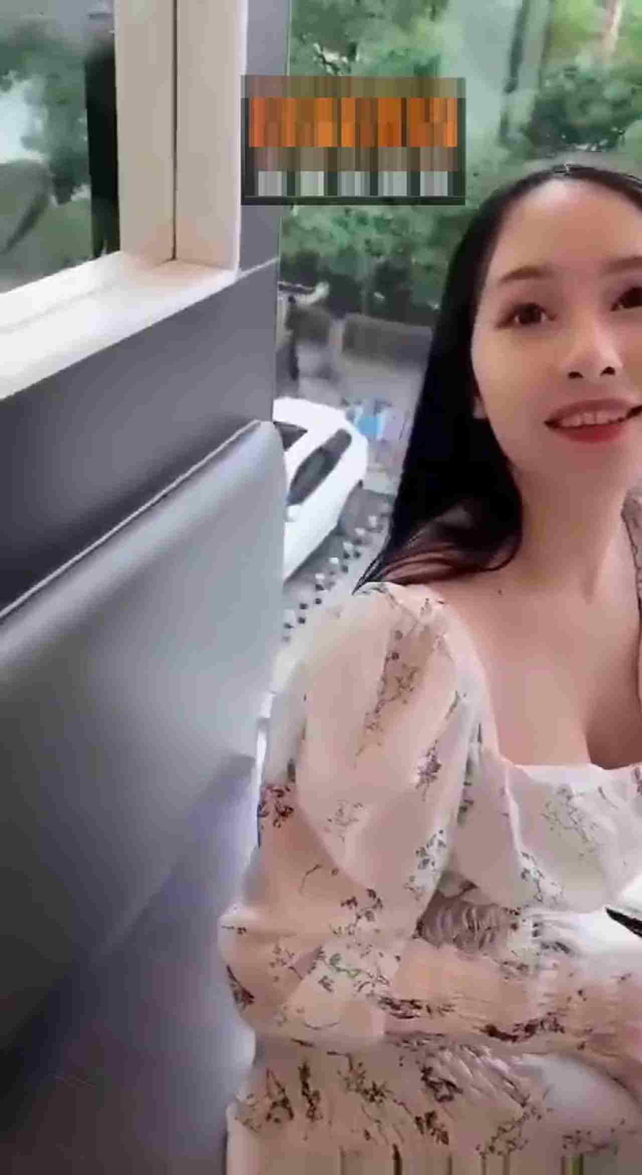  网曝门事件 KFC约炮事件 的剧照8