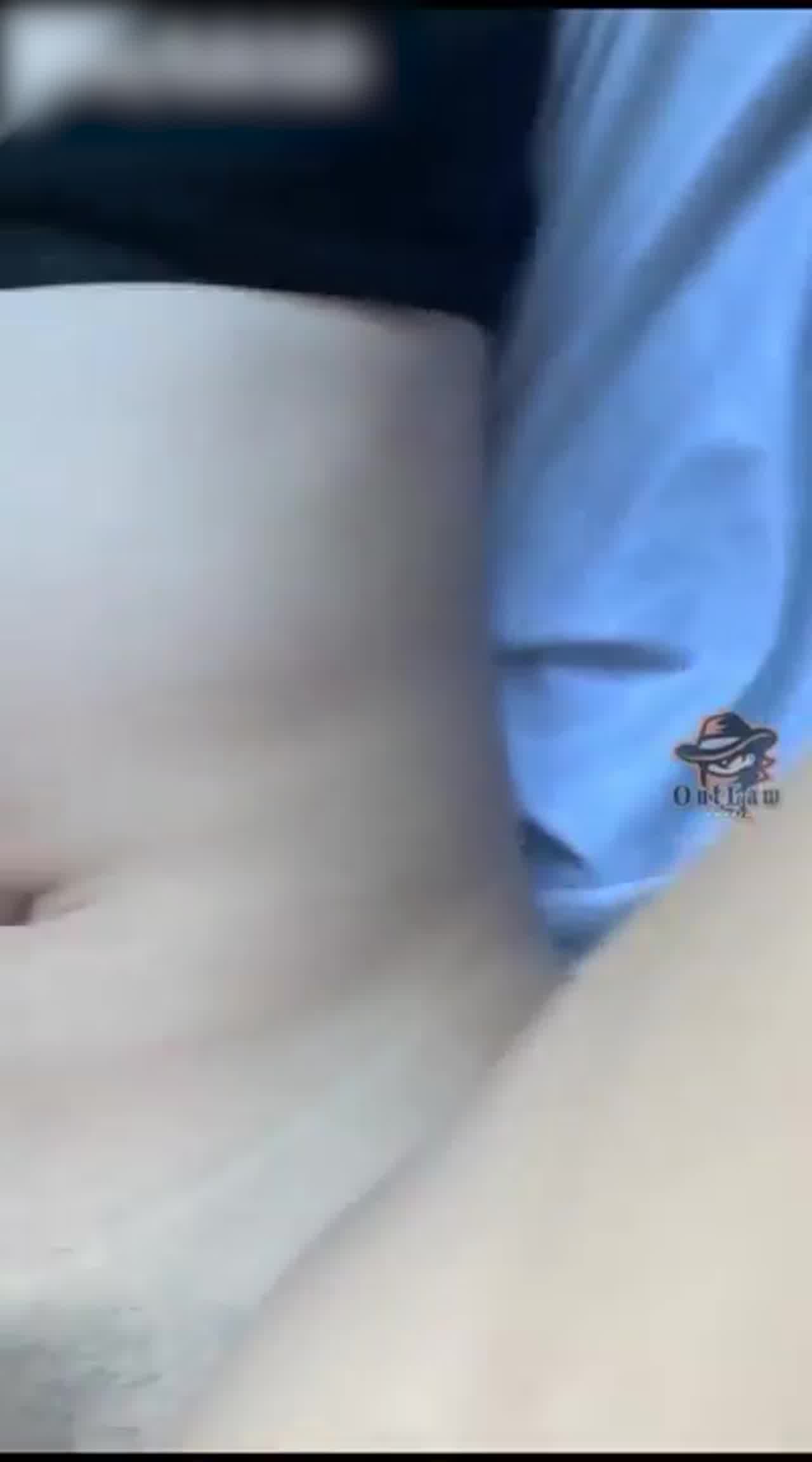  邻家妹妹行与男友车震外流 的剧照6