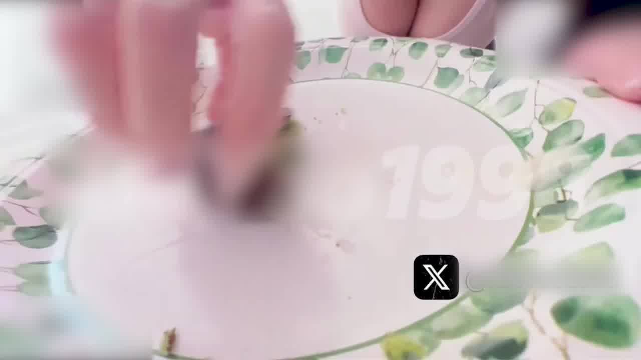  汐梦瑶 鸡巴大餐白浆大席 的剧照3