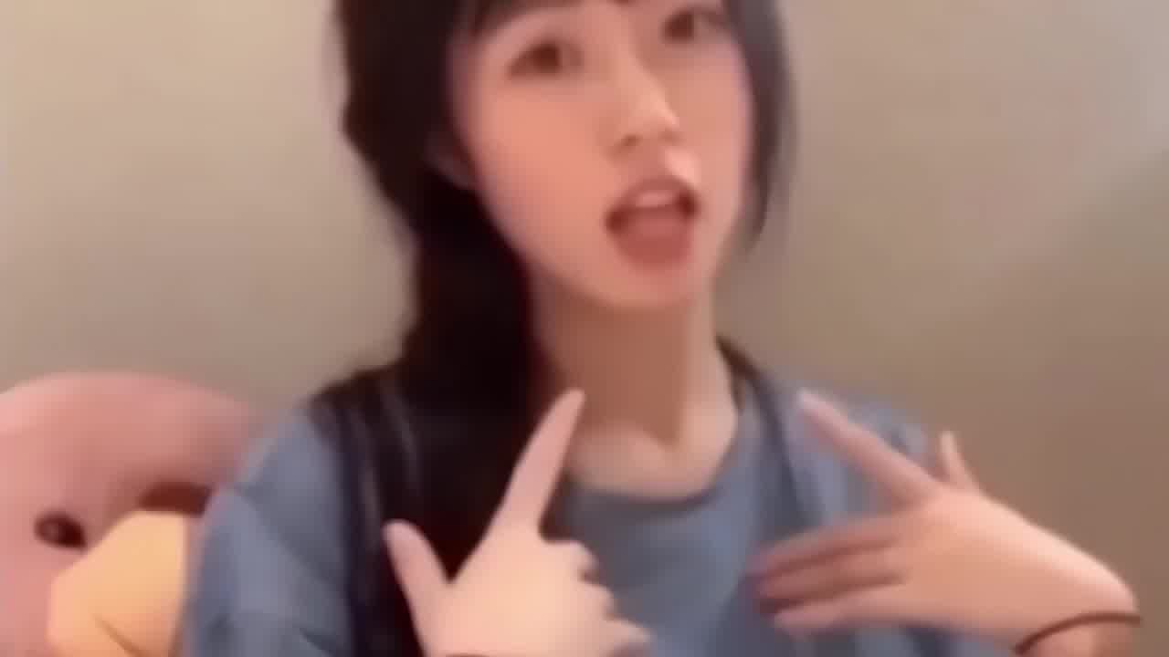  网吧事件，抖音网红不雅视频百度可查 的剧照5