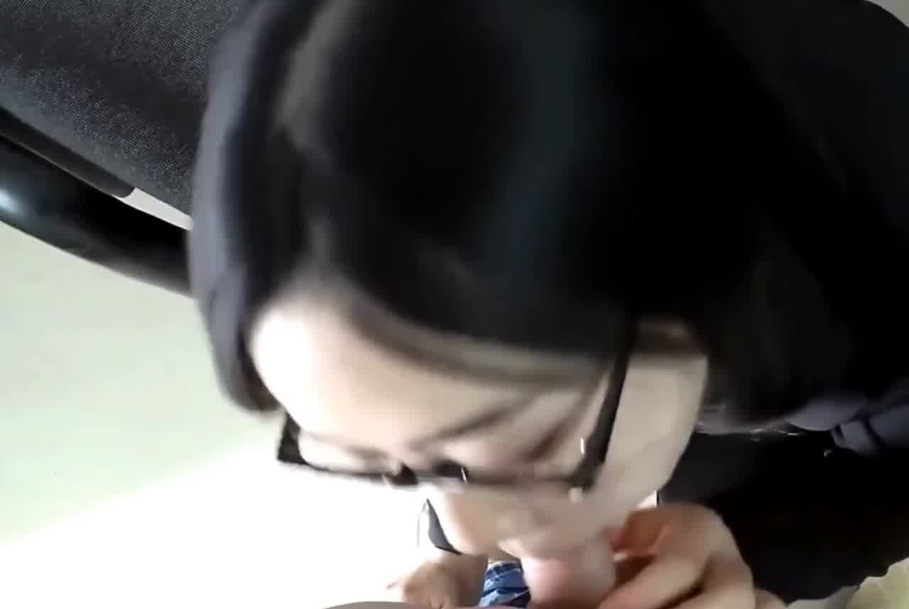  秘书在公司被老板先口再肛，有后续 的剧照9