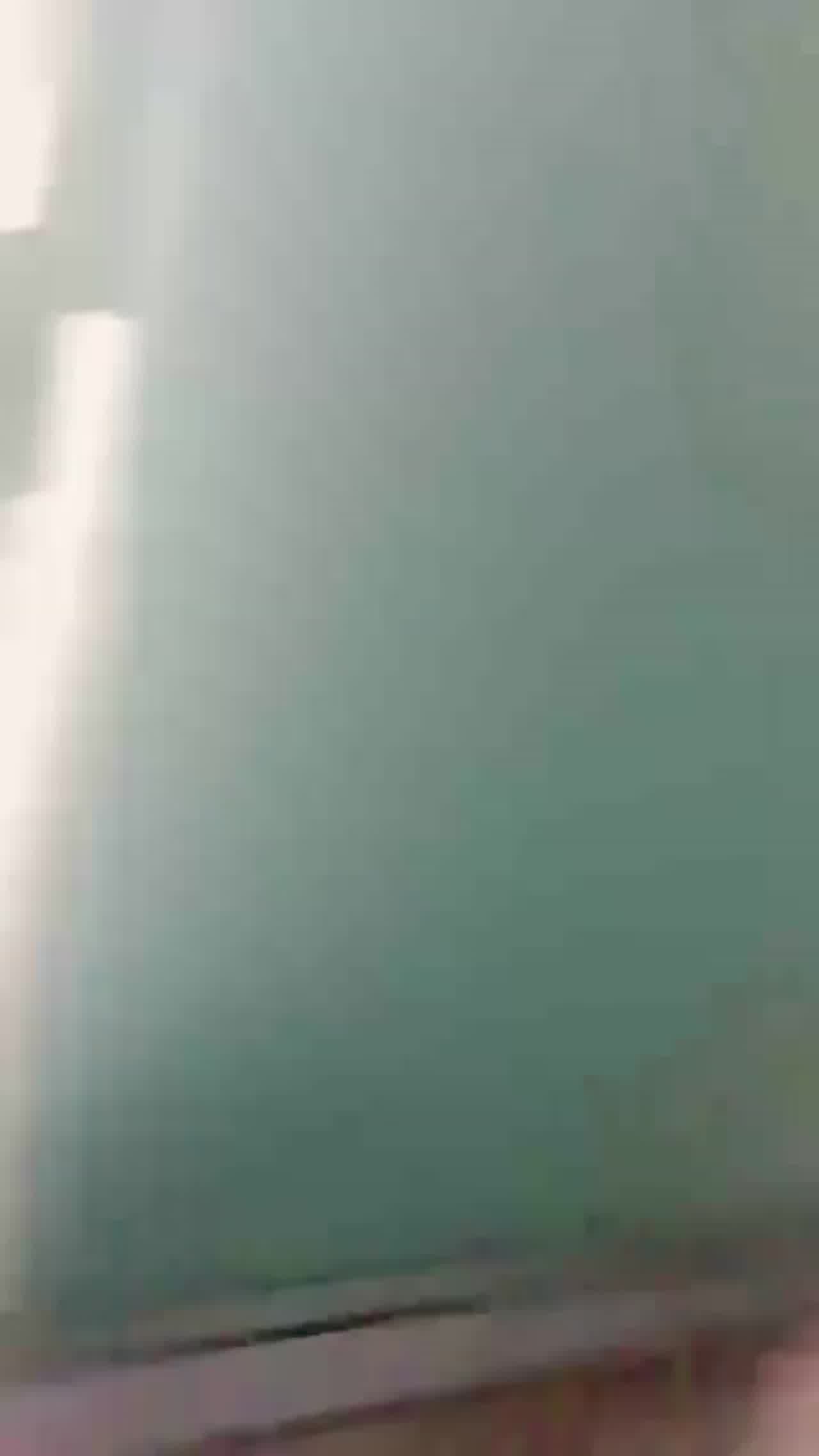  极品一线天小妹妹 被上海炮友插的发骚嗷嗷叫 的剧照3