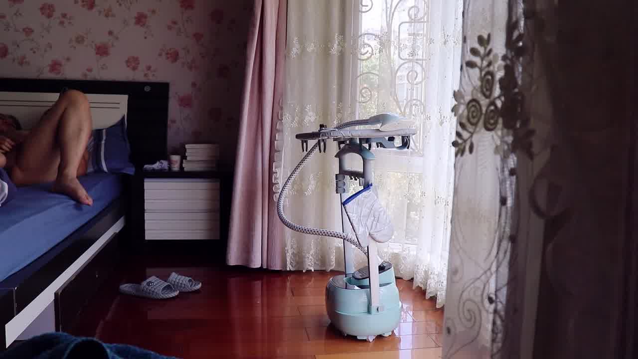  情侣的性福 的剧照5